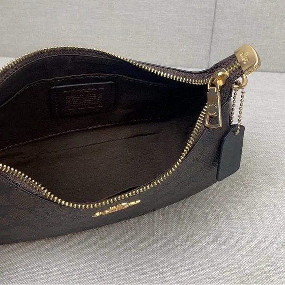 coach Teri Shoulder Bag In Signature Canvas - Picture 6 of 7